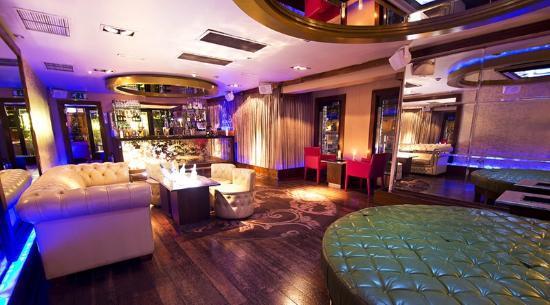 Russell Court Hotel Дублин Экстерьер фото